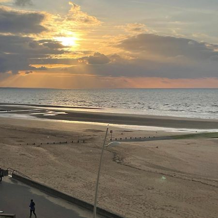 Appartement Vu Sur Mer Cabourg Buitenkant foto